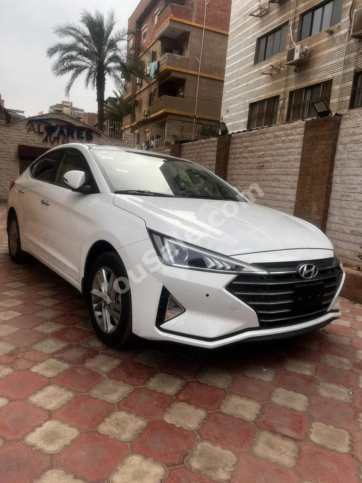 هيونداي  النترا  اي دي  2026  اوتوماتيك  هيونداي سلندر  0 كم  هيونداي  أبيض  بنزين