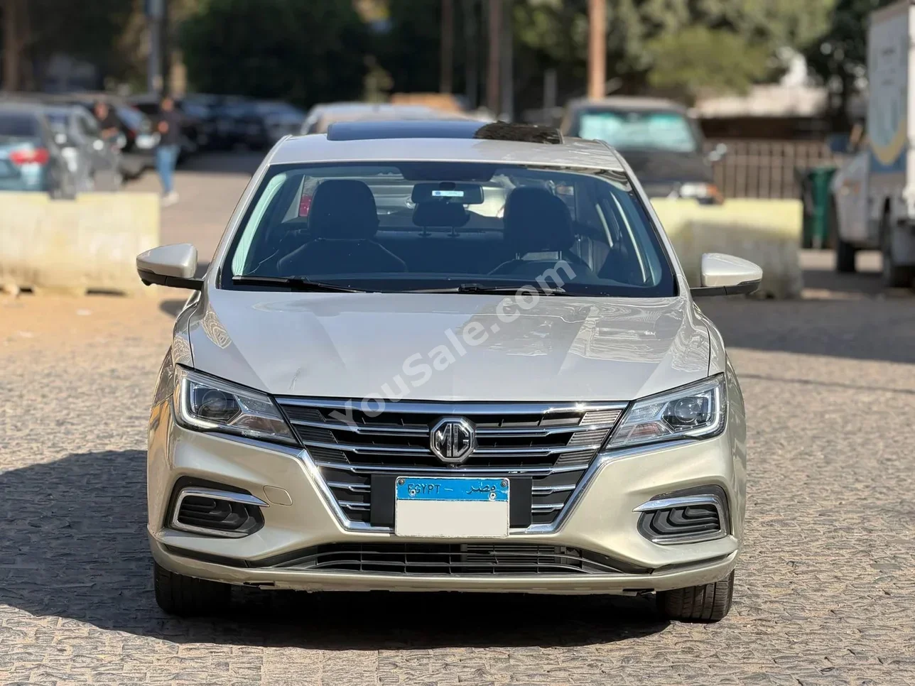 ام جي  ام جي 5  2021  سيدان  اوتوماتيك  4 سلندر  95,000 كم  دفع أمامي  رمادي  بنزين