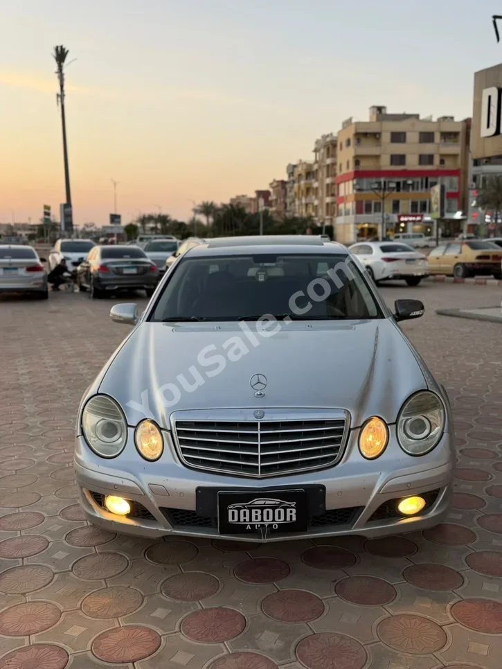 مرسيدس - بنز  اي - كلاس  320  2009  اوتوماتيك  مرسيدس - بنز سلندر  230,000 كم  مرسيدس - بنز  فضي  بنزين