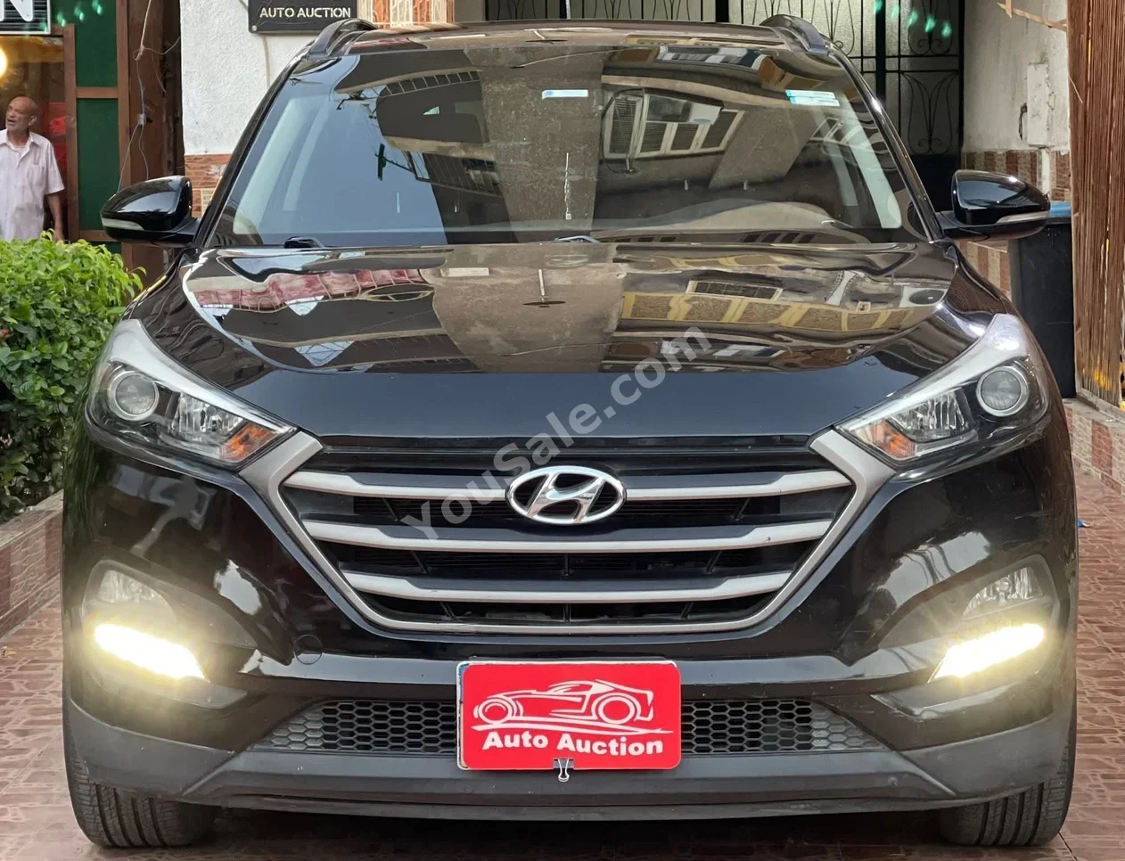 Hyundai Tucson 2017 Automatic Hyundai Cylinder 110,000 Km Hyundai Black Gasoline