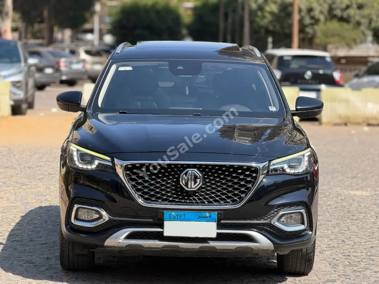 MG  Hs  2022  Automatic  MG Cylinder  160,000 Km  MG  Black  Gasoline