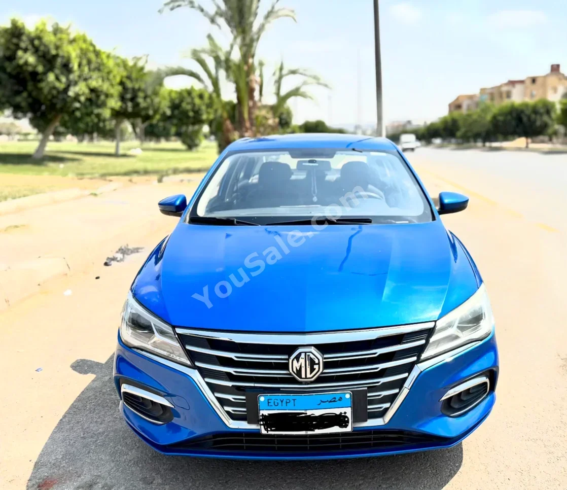 MG  MG5  2022  Sedan  Automatic  4 Cylinder  100,000 Km  FWD  Blue  Gasoline