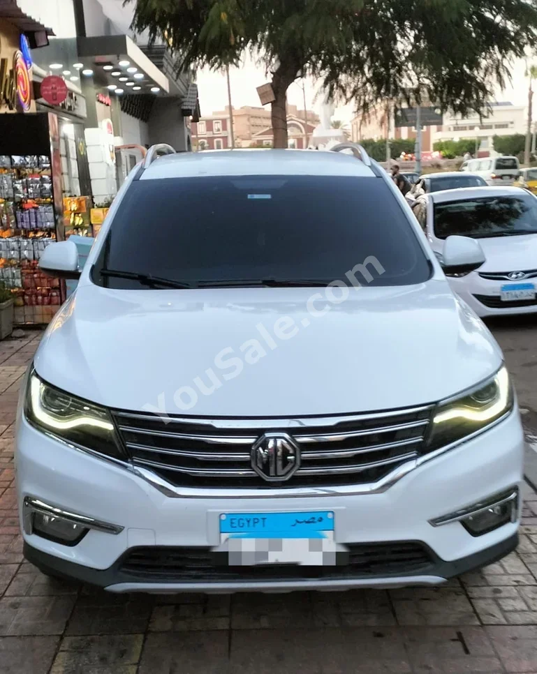 ام جي ار اكس 5 2020 اوتوماتيك بويك سلندر 30,000 كم بويك أبيض بنزين