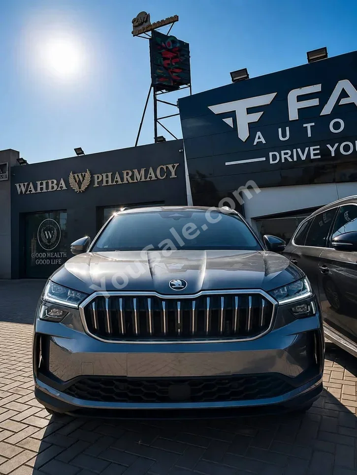 سكودا كودياك سوت 2025 اوتوماتيك 12,000 كم رمادي بنزين