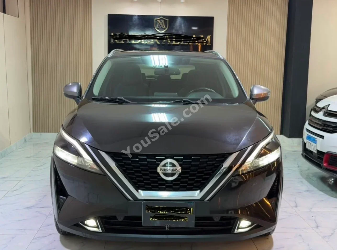 Nissan  Qashqai  2022  Automatic  85,000 Km  Black  Gasoline