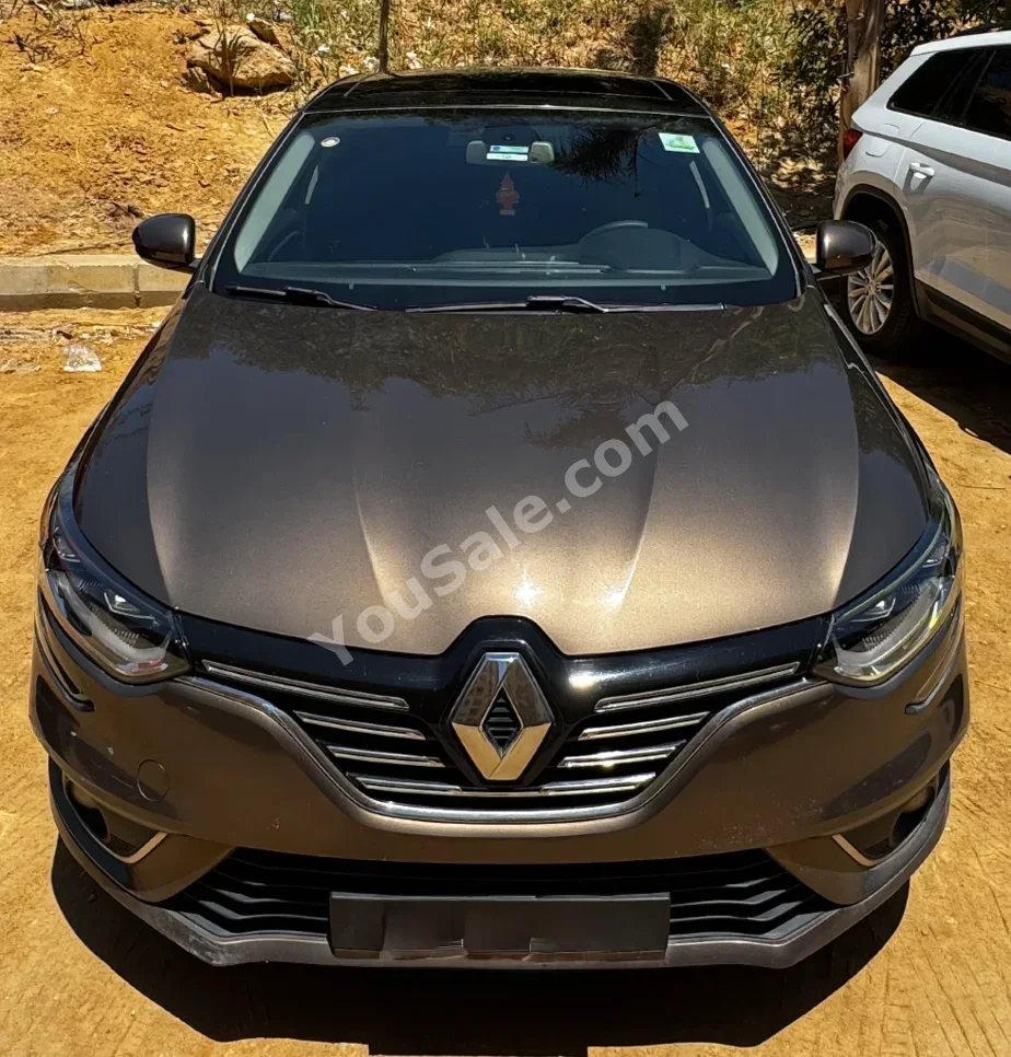 رينو  ميجان  2020  سيدان  اوتوماتيك  3 سلندر  260,000 كم  دفع خلفي  أسود & بني  بنزين