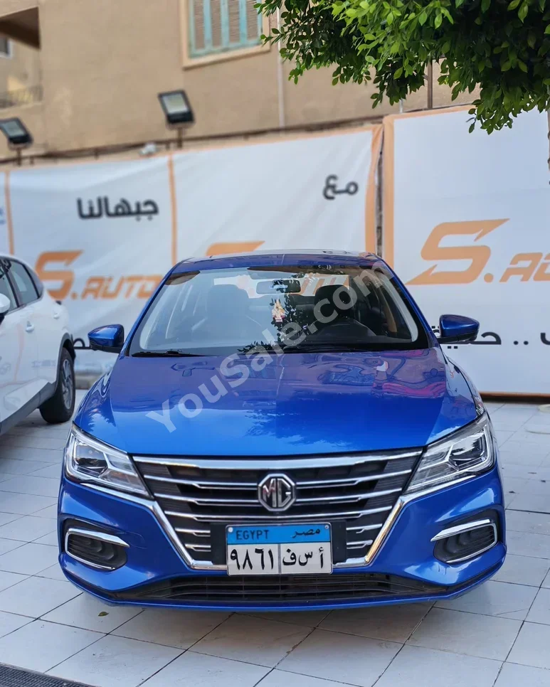 MG MG5 2022 Automatic 134,000 Km Blue Gasoline