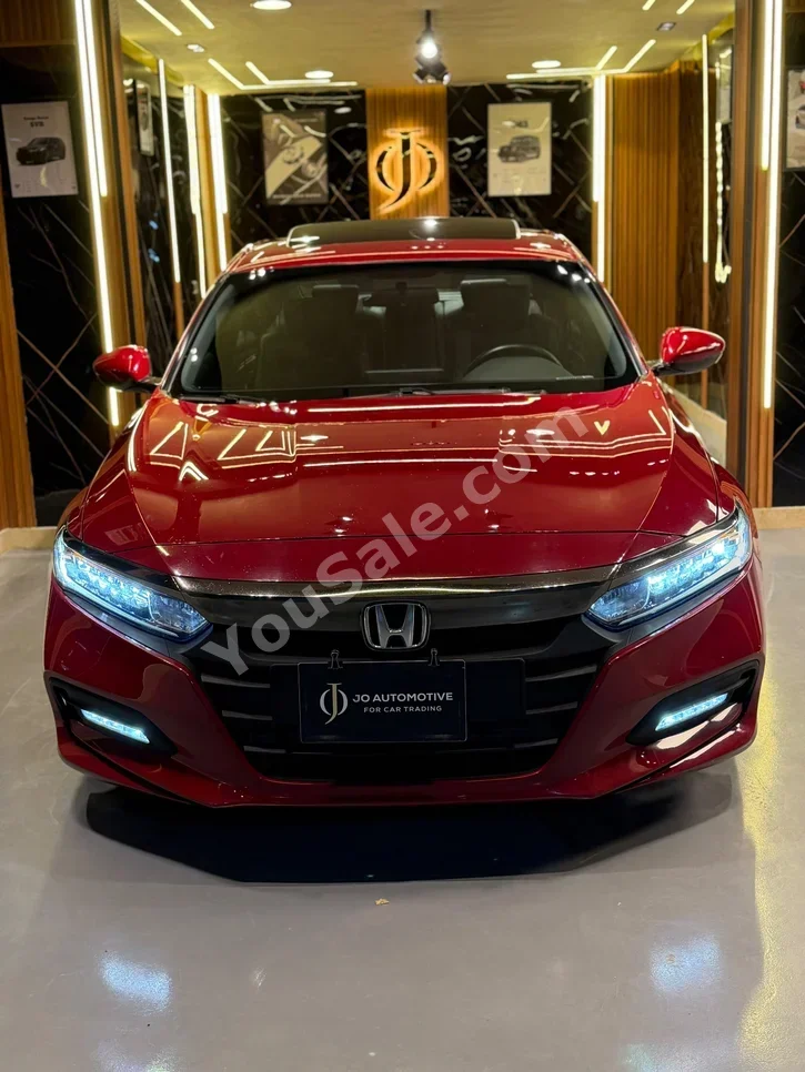 Honda Accord 2020 Automatic Honda Cylinder 80,000 Km Honda Red Gasoline