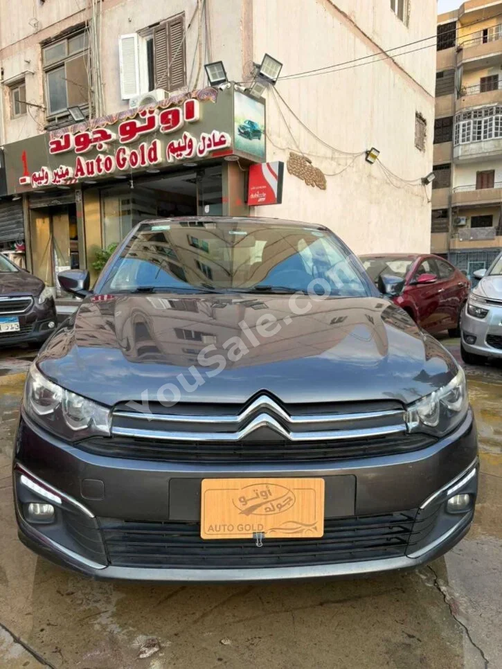 Citroen  C-  elysee  2021  Automatic  Citroen Cylinder  72,000 Km  Citroen  Gray  Gasoline