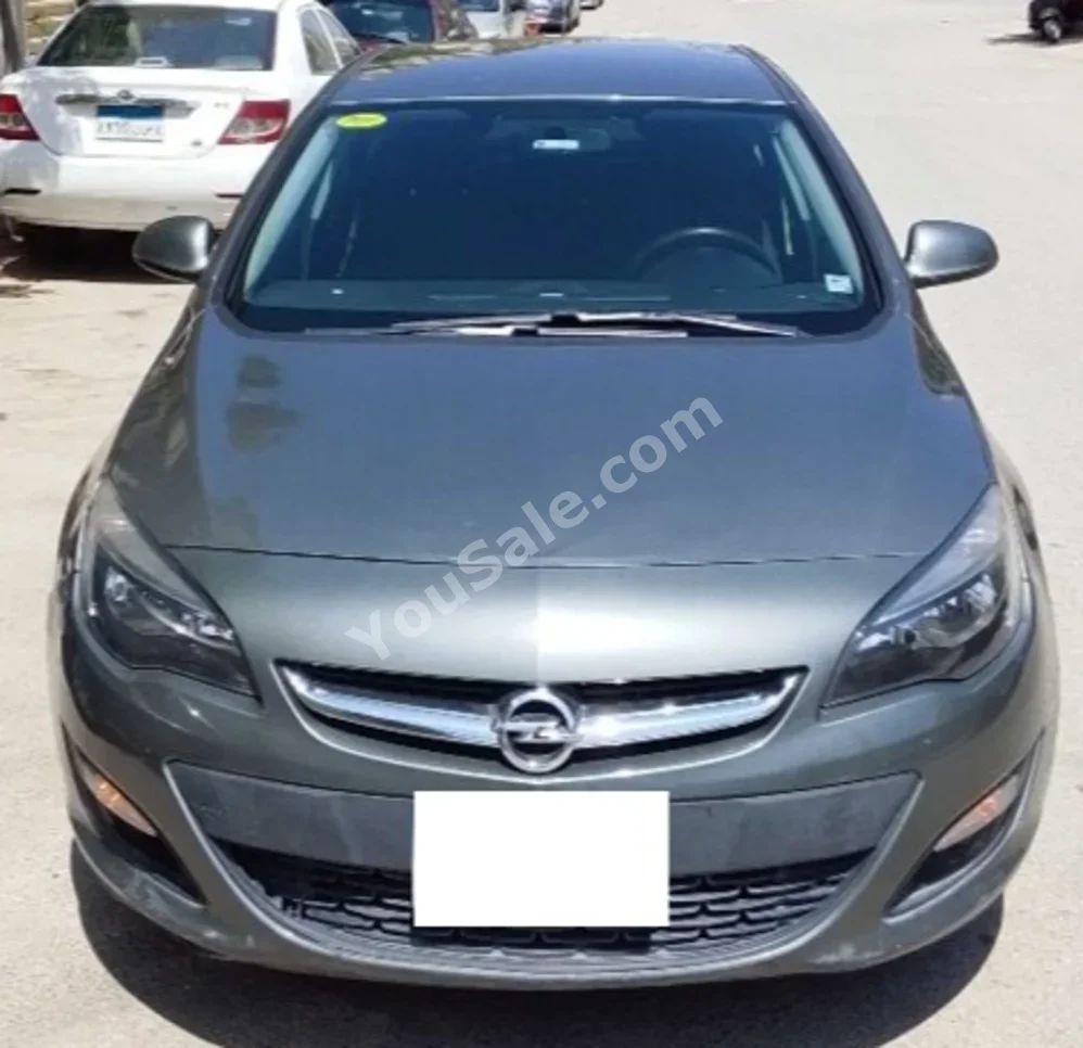Opel  Astra  2021  Sedan  Automatic  8 Cylinder  91,200 Km  4WD  Gray  Gasoline