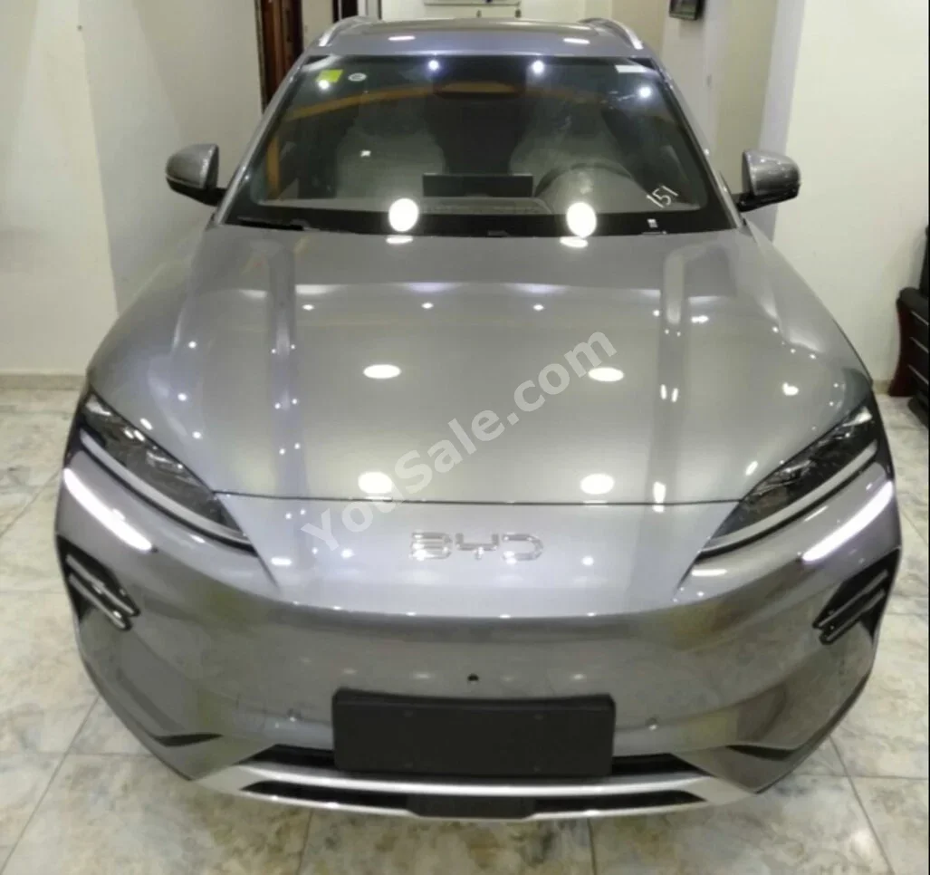 BYD  SONG PLUS  Smart  2025  Automatic  25,000 Km  Silver  Electric