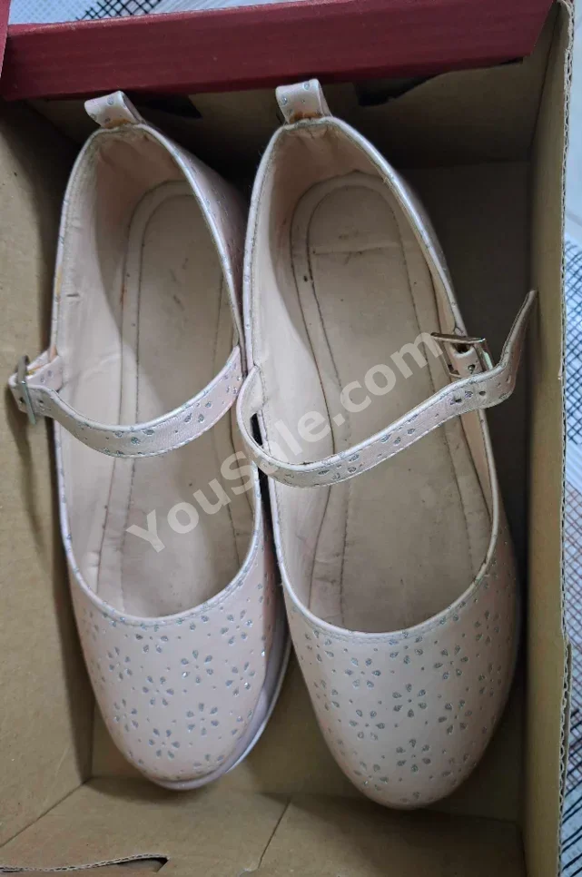Shoes Faux Leather  Beige Size 32  Girls